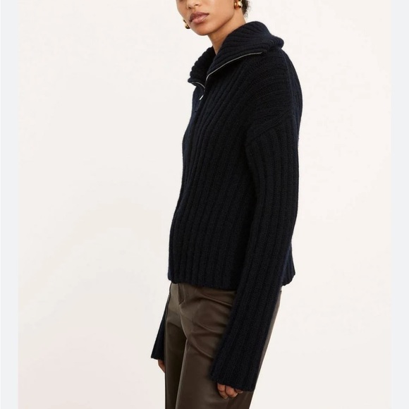 Vince Rib Transfer Zip Up - Picture 13 of 15